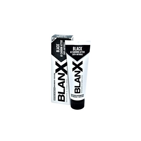 Pasta wybialająca czarna z węglem Blanx Black